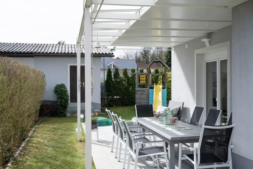Schoenes Ferienhaus Mit Garten Pörtschach am Wörthersee Extérieur photo