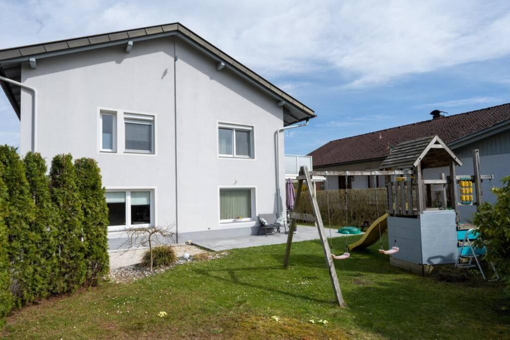 Schoenes Ferienhaus Mit Garten Pörtschach am Wörthersee Extérieur photo